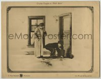 3f0761 PAY DAY LC 1922 Charlie Chaplin gets his apartment key from under floor mat at 4 A.M.!