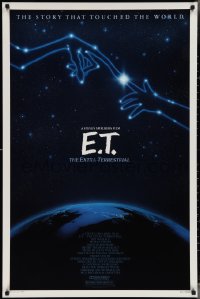 3g0747 E.T. THE EXTRA TERRESTRIAL 1sh R1985 Drew Barrymore, Spielberg, cool John Alvin art!