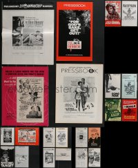 3h0360 LOT OF 22 UNCUT PRESSBOOKS 1950s-1970s great advertising for a variety of different movies!