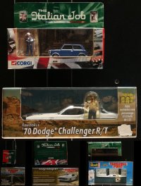3h0018 LOT OF 2 DIE CAST CARS FROM CLASSIC CAR CHASE MOVIES 2000-2002 Italian Job, Vanishing Point!