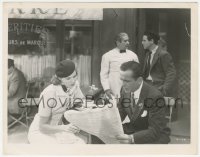 3j0325 CASABLANCA 8x10.25 still 1942 Humphrey Bogart & Ingrid Bergman reading the news in Paris!