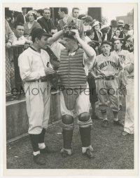 3j0349 GEORGE RAFT/JAMES CAGNEY 7x9 news photo 1935 Comedians vs. Leading Men at Wrigley Field!