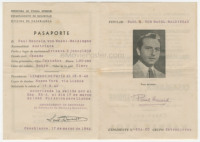 3j0319 CASABLANCA Spanish herald 1946 designed to look like Paul Henreid's passport, very rare!