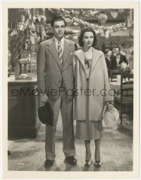 3p1842 21 DAYS TOGETHER 8x10.25 still 1940 full-length pretty Vivien Leigh & Laurence Olivier!