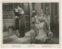 3p1886 BORN TO KILL 8x10 still 1946 Audrey Long eavesdrops on Lawrence Tierney & Claire Trevor!