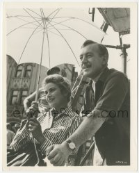 3p2175 SWAN candid deluxe 8x10 still 1956 Alec Guinness & pretty Grace Kelly holding umbrella on set!