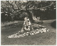 3p2211 TYPHOON candid 7.75x9.5 still 1940 Dorothy Lamour wearing grass skirt in Hawaii for premiere!