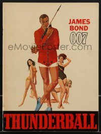 3p0272 THUNDERBALL souvenir program book 1965 Sean Connery as James Bond, cool images from the movie!