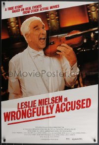 3p0986 WRONGFULLY ACCUSED int'l 1sh 1998 Leslie Nielsen in white tux with violin!