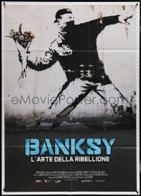 3t0056 BANKSY & THE RISE OF OUTLAW ART Italian 1p 2020 great art of rioter throwing flowers!