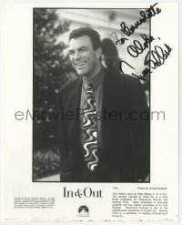 3x0583 TOM SELLECK signed 8x10 still 1997 close up without his trademark mustache from In & Out!