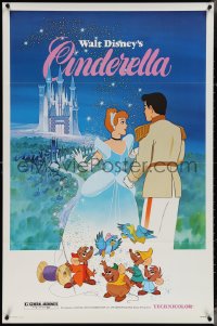 3z0819 CINDERELLA 1sh R1981 Walt Disney classic romantic cartoon, image of prince & mice!