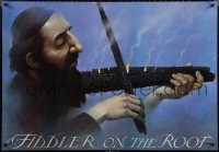 4c0550 FIDDLER ON THE ROOF Polish 27x39 R1990 cool artwork of man w/burning fiddle by Walkuski!