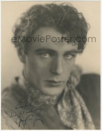 4d0114 GARY COOPER signed deluxe 10x13 still 1920s great cowboy portrait without his hat by Richee!
