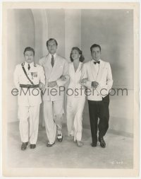 4d0138 CASABLANCA candid 8x10.25 still 1942 Humphrey Bogart, Bergman, Rains & Henreid arm in arm!