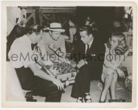 4f1317 DEAD RECKONING candid 8x10.25 still 1947 Lizabeth Scott kibitzing Humphrey Bogart at chess!
