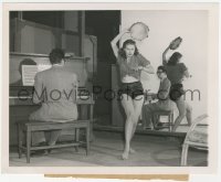 4f1603 YVONNE DE CARLO 7x9 news photo 1946 rehearsing a dance by piano for Song of Scheherazade!
