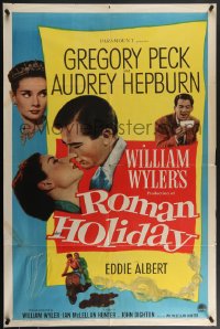 4f0956 ROMAN HOLIDAY 1sh 1953 Audrey Hepburn & Gregory Peck about to kiss and riding on Vespa!
