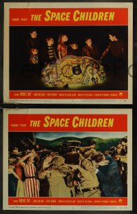 4f0626 SPACE CHILDREN 8 LCs 1958 the giant alien brain, kids playing with glowing space brain!