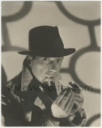 4j0520 CASABLANCA deluxe 10.5x13 still 1942 classic c/u of Humphrey Bogart smoking in trench coat!