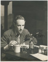 4j0580 PETRIFIED FOREST deluxe stage play 10.5x13.5 still 1935 Leslie Howard, signed by Vandamm of NY!