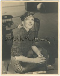 4j0581 PLAINSMAN candid deluxe 11x14 still 1936 Jean Arthur as Calamity Jane with deck of cards!