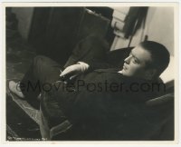 4j1480 CRIME & PUNISHMENT candid 8x10 key book still 1935 Peter Lorre relaxing at home by Schafer!
