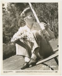4j1593 NOW, VOYAGER candid 8.25x10 still 1942 Bette Davis taking a smoke break between scenes!