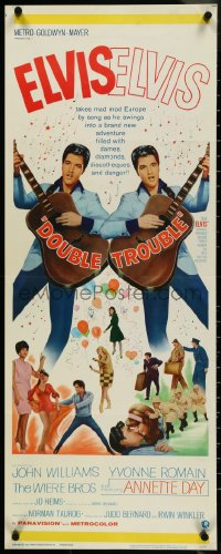 4k0250 DOUBLE TROUBLE insert 1967 cool mirror image of rockin' Elvis Presley playing guitar!