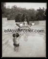 4m0481 RITA HAYWORTH camera original 4x5 negative 1940s cameraman in pool filming her in swimsuit!