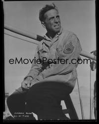 4m0438 SAHARA studio 8x10 negative 1943 great candid of Humphrey Bogart between scenes!