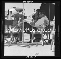 4m0348 TORN CURTAIN camera original 2.25x2.25 negative 1966 Paul Newman relaxing between scenes!