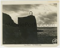 4p1373 SEVENTH SEAL 8.25x10 still 1958 Ingmar Bergman, Bengt Ekerot as Death on rocky beach!