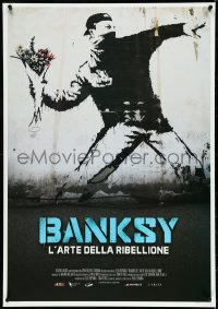 4w0561 BANKSY & THE RISE OF OUTLAW ART Italian 1sh 2020 art of rioter 'throwing' flowers!