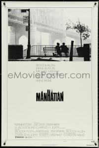 4w0907 MANHATTAN style B 1sh 1979 classic image of Woody Allen & Diane Keaton by bridge!