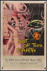 4x0552 NOT OF THIS EARTH linen 1sh 1957 classic art of screaming Beverly Garland & alien monster!