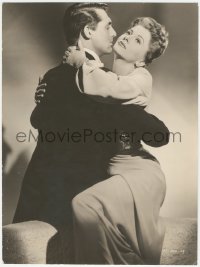 4y0326 SUSPICION deluxe 9.5x12.75 still 1941 great c/u of Cary Grant hugging Joan Fontaine, Hitchcock