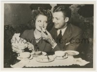 5b1774 CLARA BOW/REX BELL 6x8 news photo 1931 the newlywed happiest couple on Earth having tea!