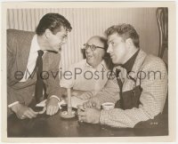 5b1777 CRISS CROSS candid 8.25x10 still 1949 Tony Curtis, Burt Lancaster & director Robert Siodmak!