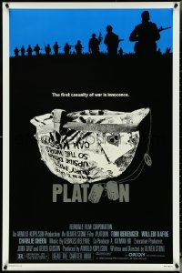 5c0796 PLATOON 1sh 1986 Oliver Stone, Vietnam, the first casualty of war is Innocence!