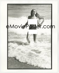 5f1209 JAWS deluxe 8x10 file photo 1975 Susan Backlinie completely naked on beach by Louis Goldman!