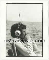 5f1213 JAWS deluxe 8x10 file photo 1975 candid c/u of Steven Spielberg with headphones by Goldman!