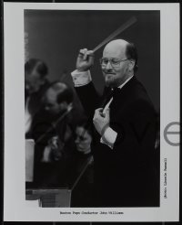 5f1244 JOHN WILLIAMS 8x10 still 1983 great c/u conducting Boston Pops Orchestra by Lincoln Russell!