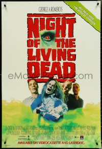 5g0624 NIGHT OF THE LIVING DEAD 27x39 video poster 1990 Tom Savini, from Romero screenplay, zombies!