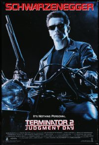 5g1046 TERMINATOR 2 int'l 1sh 1991 Arnold Schwarzenegger on motorcycle with shotgun!