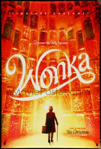 5g1082 WONKA teaser DS 1sh 2023 Timothee Chalamet in title role, discover how Willy became... Wonka!