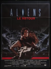 5h0102 ALIENS French 1p 1986 James Cameron sequel, Sigourney Weaver as Ripley carrying Carrie Henn!