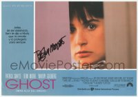 5j0009 GHOST signed Spanish LC 1990 by Demi Moore, super close up peering through doorway!