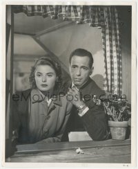 5p0250 CASABLANCA 8.25x10 still 1942 c/u of troubled Ingrid Bergman & Humphrey Bogart in Paris!