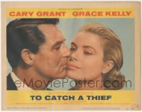 5r1485 TO CATCH A THIEF LC #5 1955 best romantic c/u of Grace Kelly & Cary Grant, Alfred Hitchcock